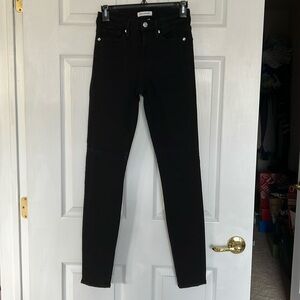 Good American Good Legs black jeans